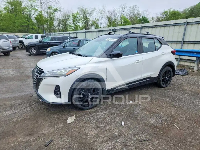 2021 Nissan KICKS фото