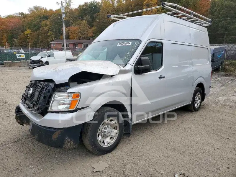 2021 Nissan NV photo