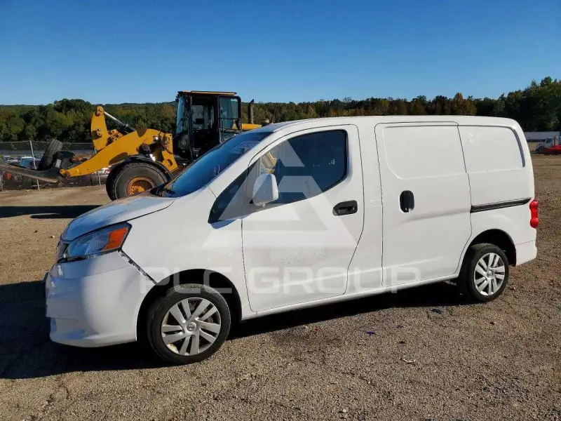 2021 Nissan NV фото