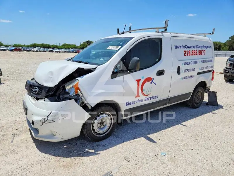 2021 Nissan NV 200 фото
