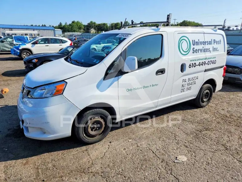 2021 Nissan NV фото