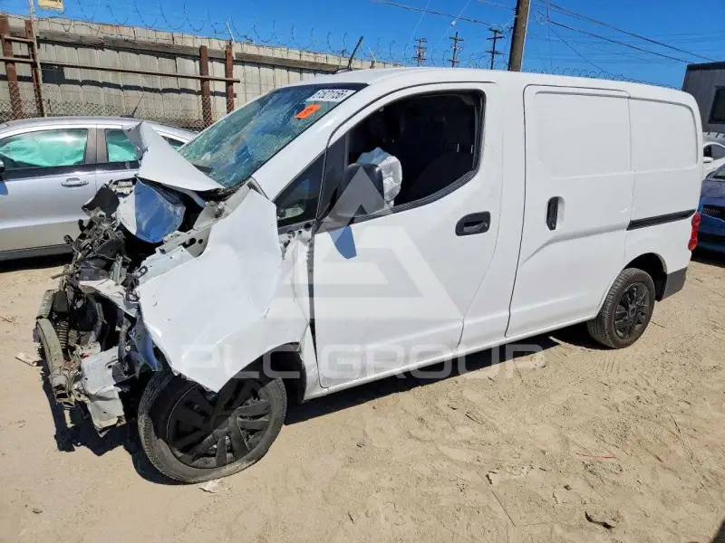 2021 Nissan NV фото
