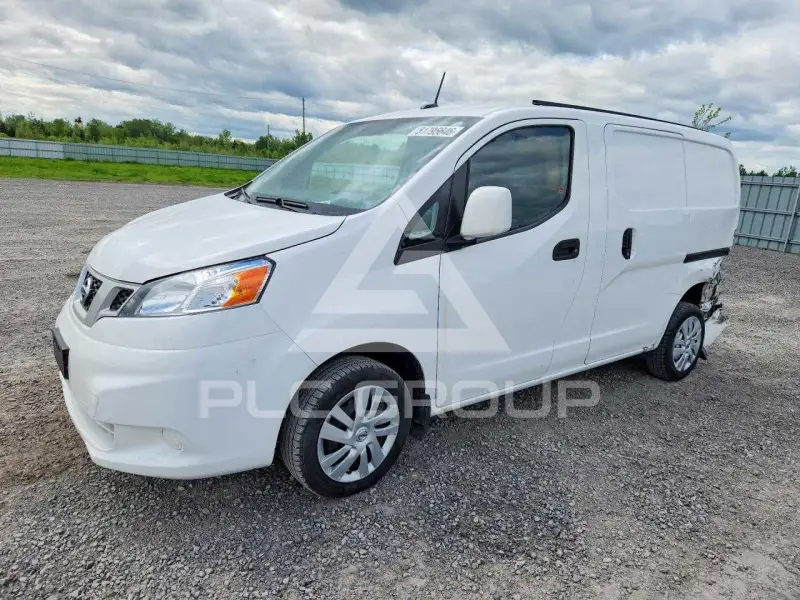 2021 Nissan NV photo