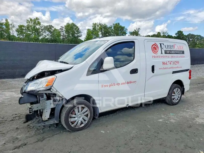 2021 Nissan NV 200 фото