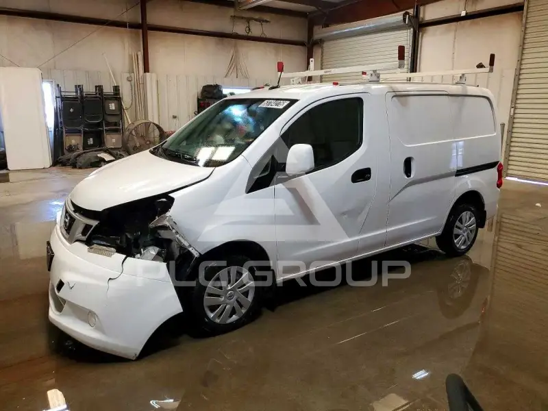 2021 Nissan NV фото