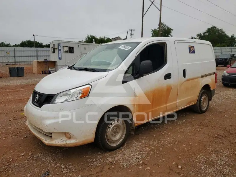 2021 Nissan NV 200 фото