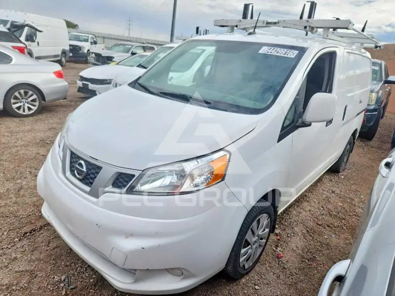 2021 Nissan NV фото