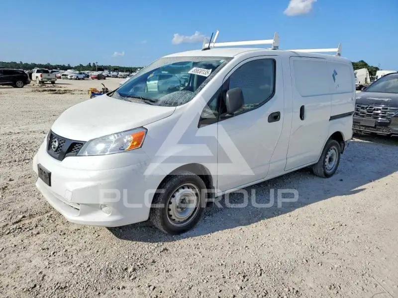 2021 Nissan NV photo