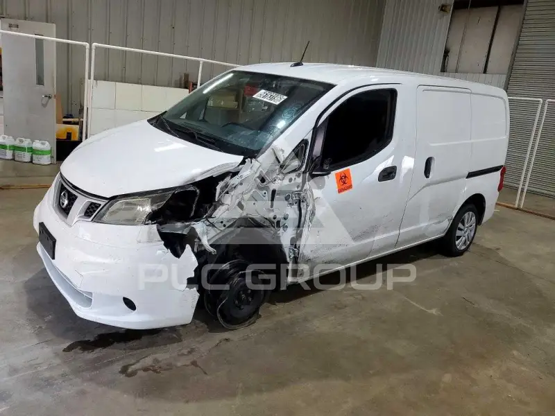 2021 Nissan NV 200 фото