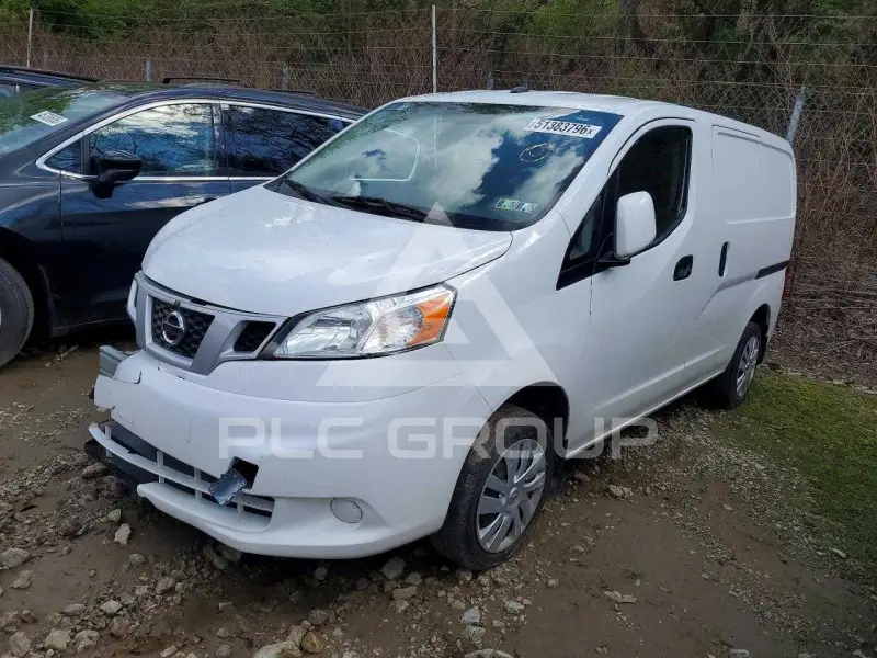 2021 Nissan NV photo