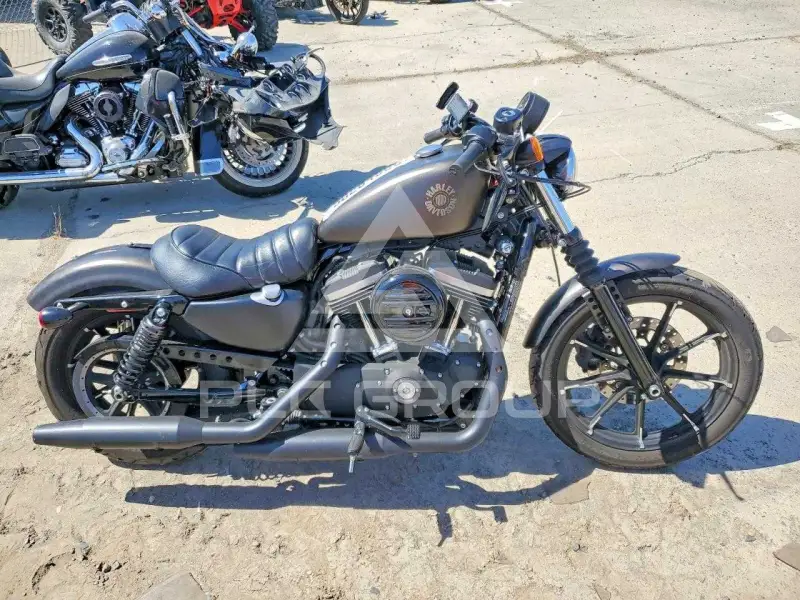 2021 Harley-Davidson XL883 фото