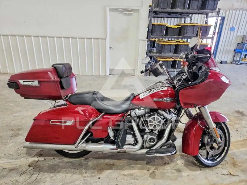 2021 Harley-Davidson FL photo