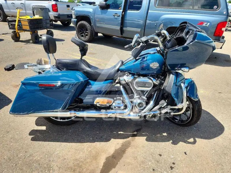 2021 Harley-Davidson FL photo