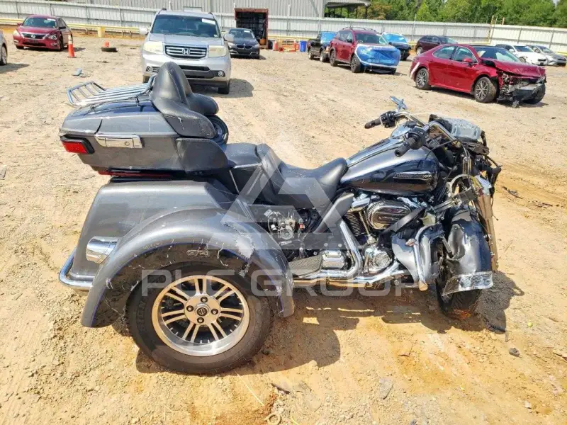 2021 Harley-Davidson FL фото