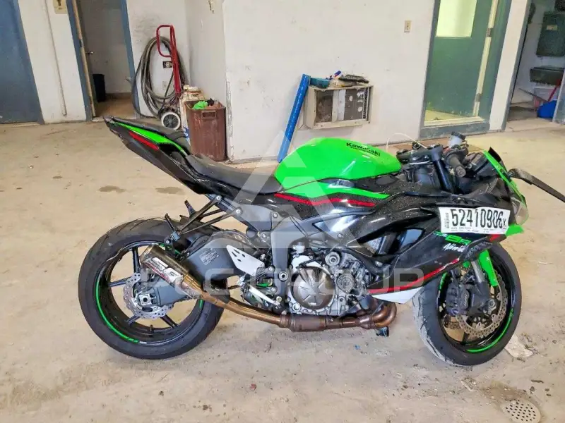 2021 Kawasaki Ninja600 фото