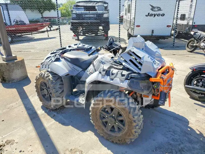 2021 Polaris  фото