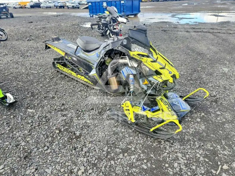2021 Polaris 850 фото