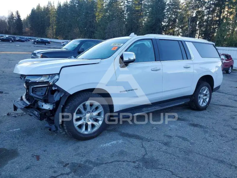 2021 Chevrolet Suburan photo