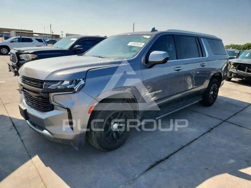 2021 Chevrolet Suburan photo