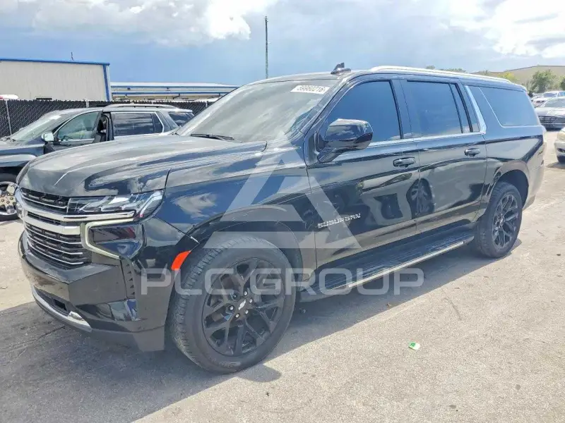2021 Chevrolet Suburan photo