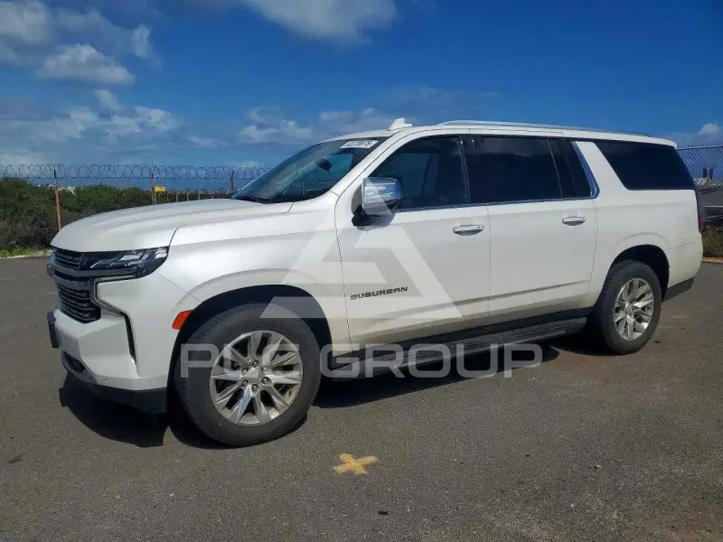 2021 Chevrolet Suburan photo