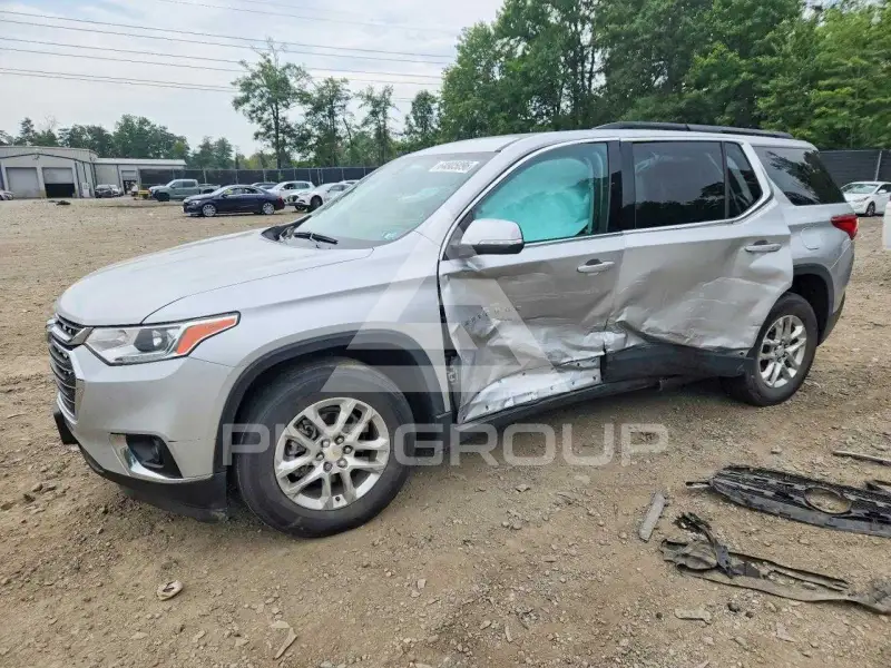2021 Chevrolet TRAVERSE photo