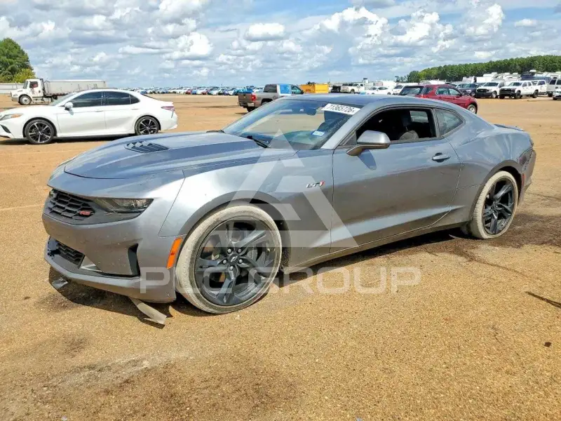 2021 Chevrolet Camaro фото