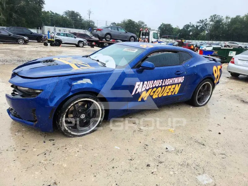 2021 Chevrolet Camaro photo