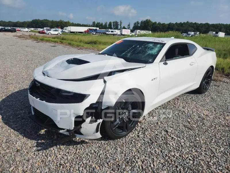 2021 Chevrolet Camaro photo