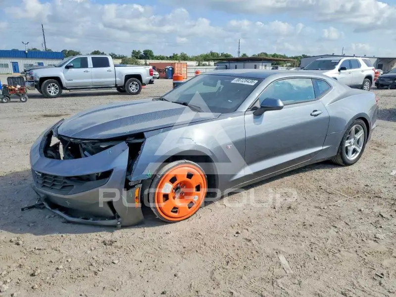 2021 Chevrolet Camaro photo
