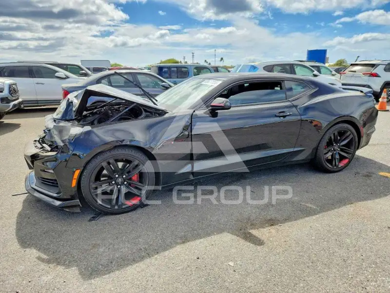 2021 Chevrolet Camaro photo