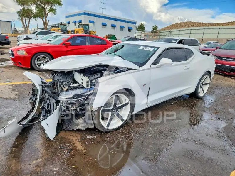 2021 Chevrolet Camaro photo