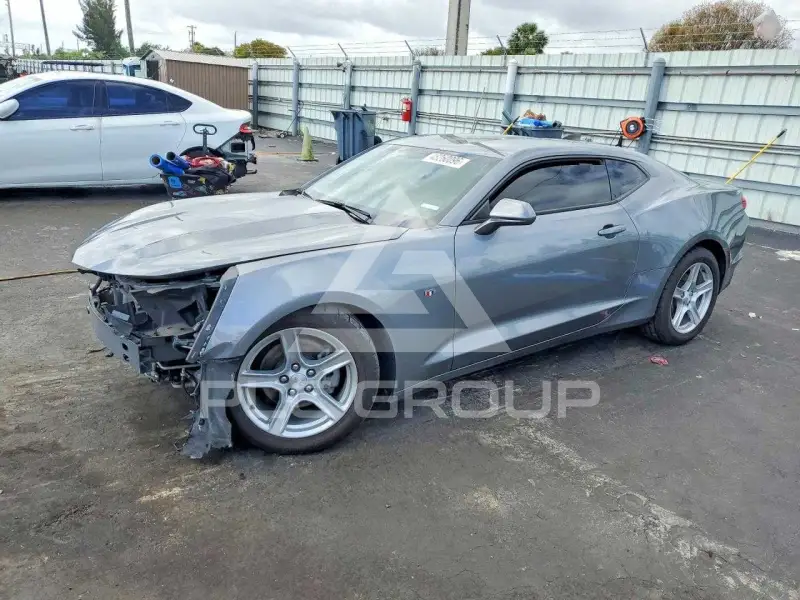 2021 Chevrolet Camaro фото