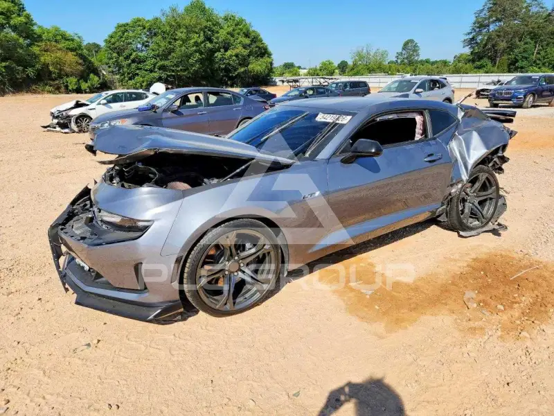 2021 Chevrolet Camaro фото
