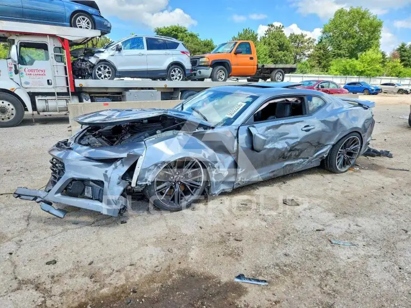 2021 Chevrolet Camaro фото