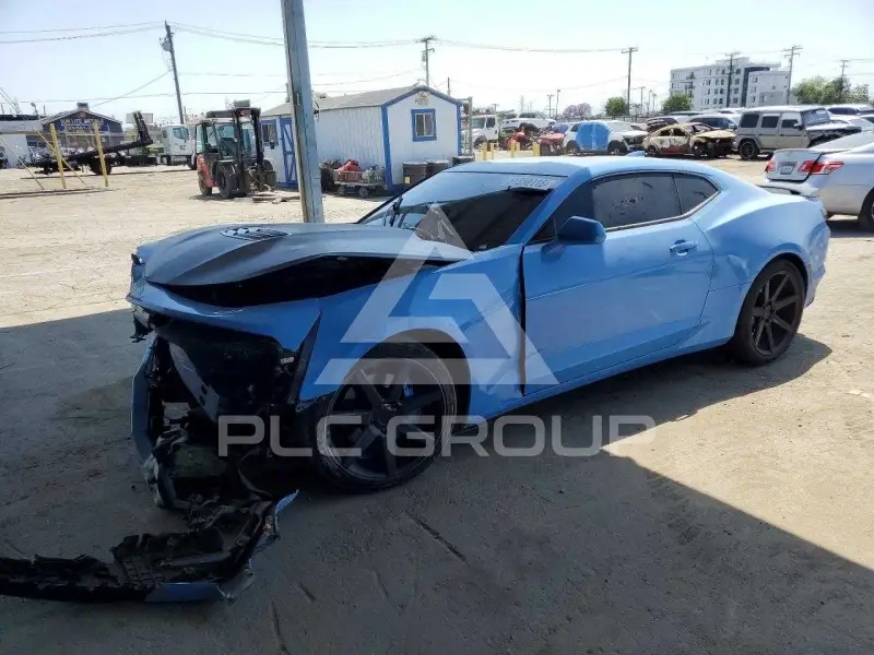 2021 Chevrolet Camaro photo