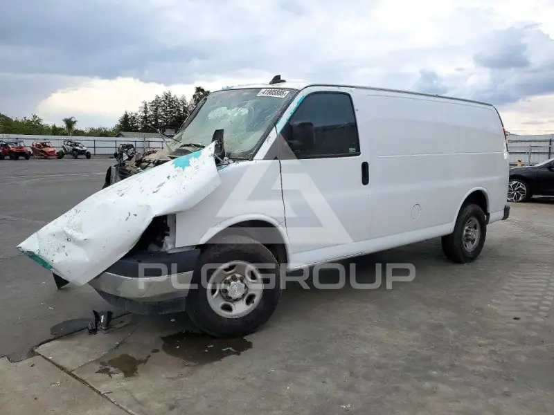 2021 Chevrolet Express фото