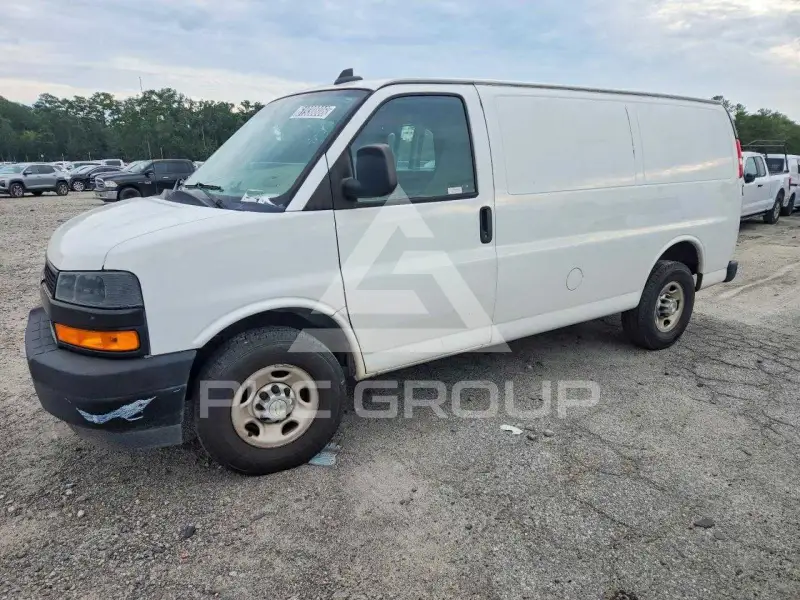 2021 Chevrolet Express фото