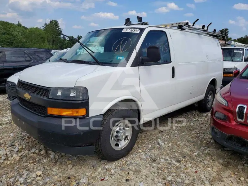 2021 Chevrolet Express фото