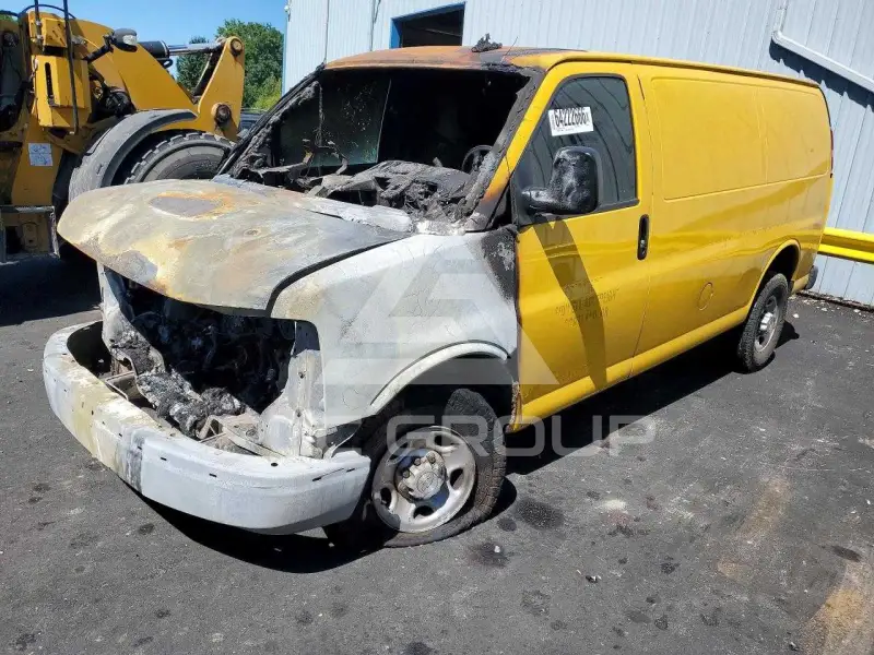 2021 Chevrolet Express photo