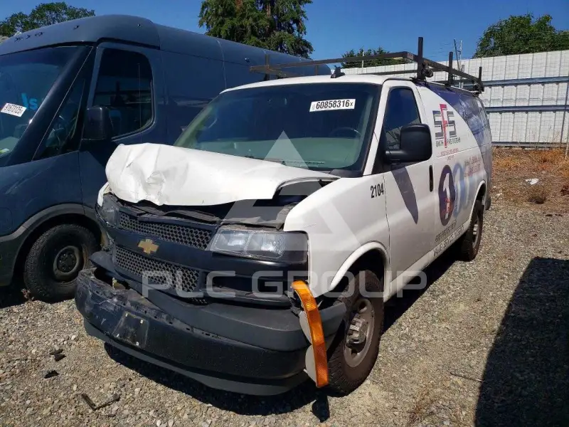 2021 Chevrolet Express фото