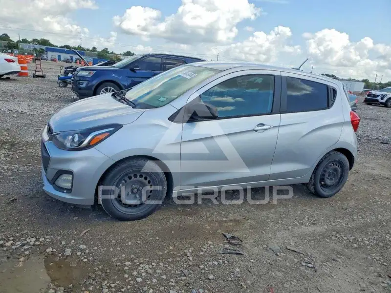 2021 Chevrolet Spark photo
