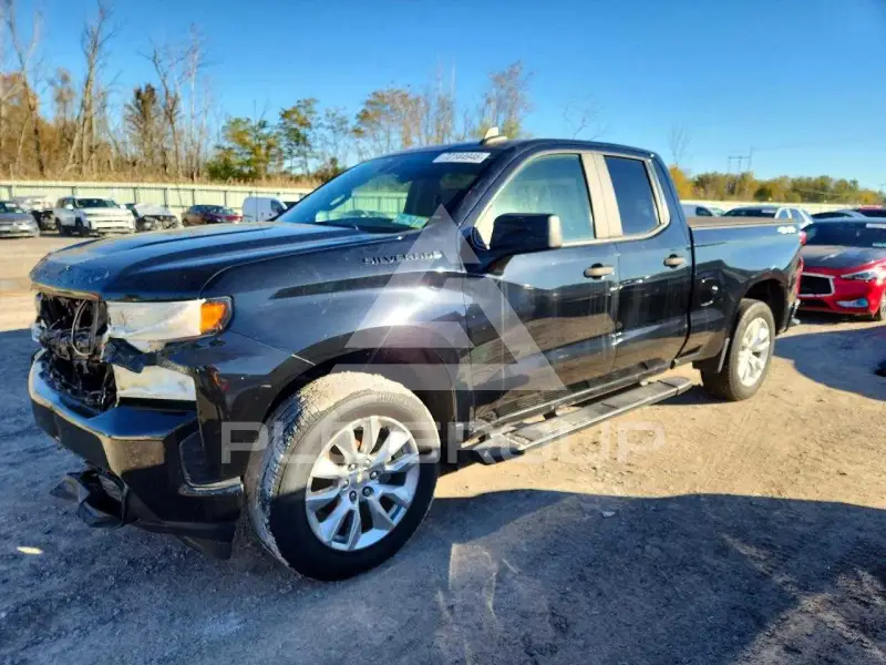 2021 Chevrolet Silverado фото
