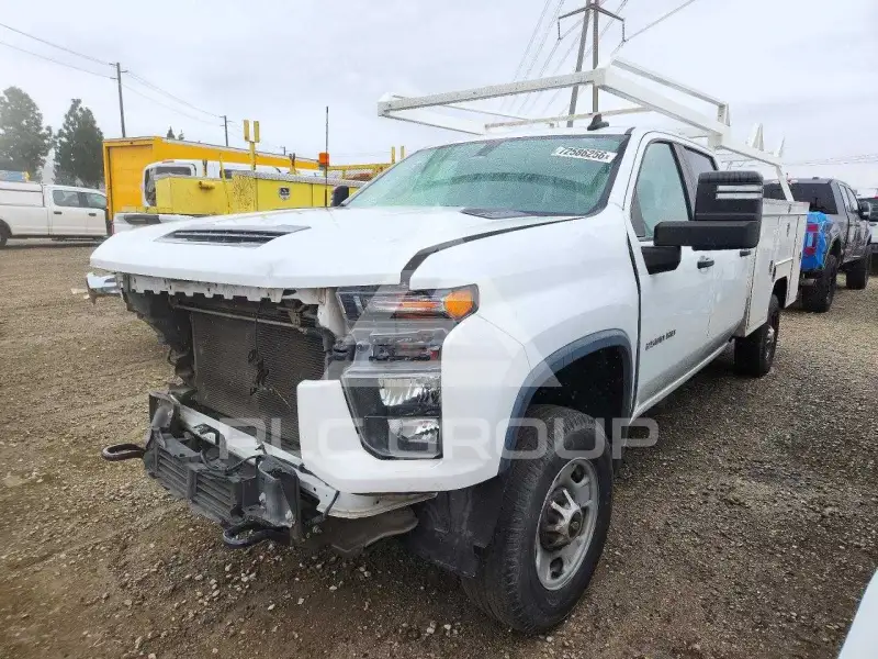 2021 Chevrolet Silverado photo