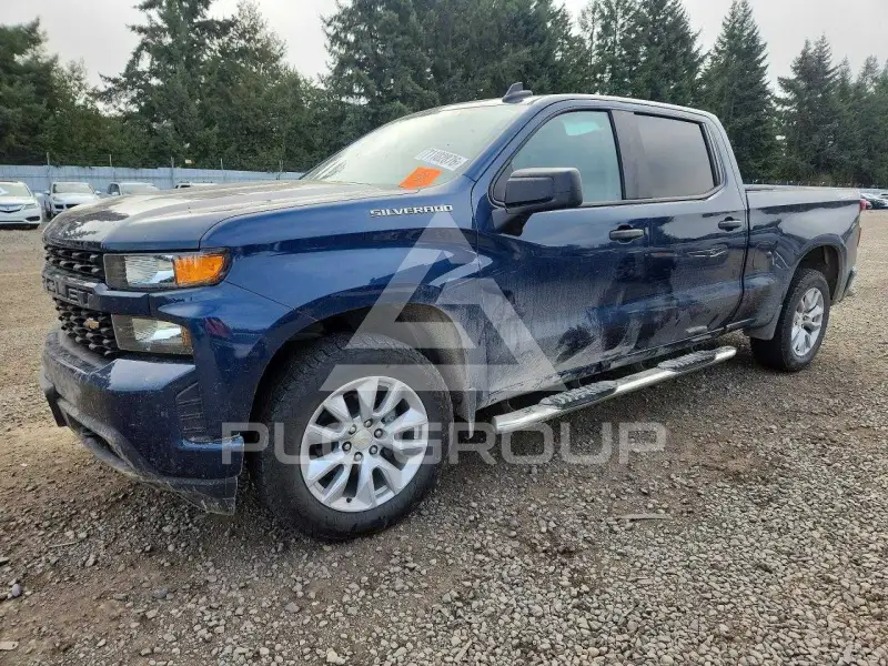 2021 Chevrolet Silverado photo