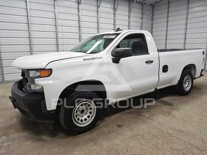 2021 Chevrolet Silverado photo