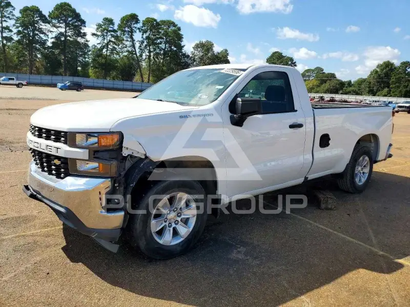 2021 Chevrolet Silverado фото