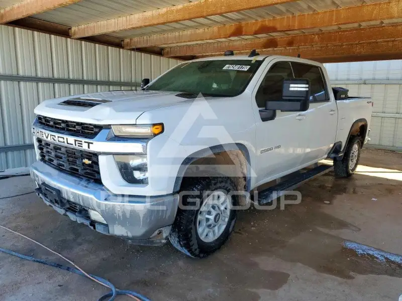 2021 Chevrolet Silverado фото