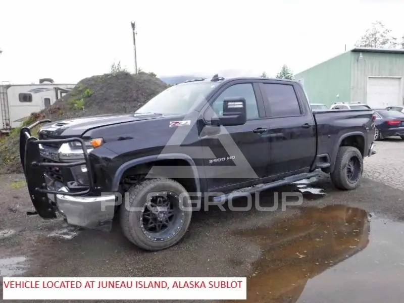 2021 Chevrolet Silverado photo