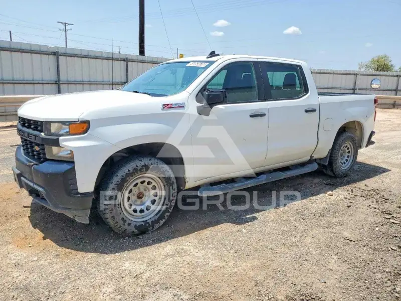 2021 Chevrolet Silverado photo
